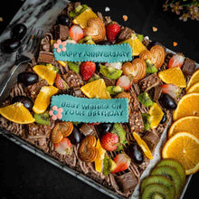 Load image into Gallery viewer, Mix Fruits Celebration Pack Gourmet Brownie