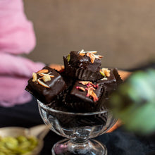 Load image into Gallery viewer, Gourmet Mix Brownie Bites