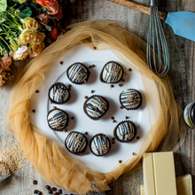 Load image into Gallery viewer, Gourmet Classic Truffles