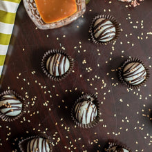 Load image into Gallery viewer, Gourmet Classic Truffles