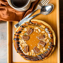 Load image into Gallery viewer, Fresh Caramel &amp; Roasted Peanut Basque Cheesecake
