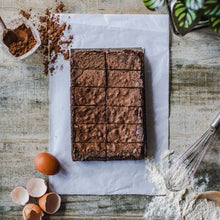 Load image into Gallery viewer, Classic Chocolate Brownie Cake
